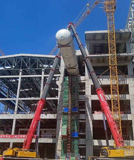 陽泉熱電項目#1、#2機組除氧器 順利完成吊裝