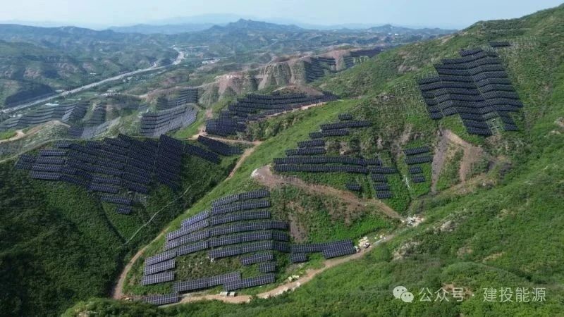 承德市雙灤區(qū)200MW光儲一體化項目成功實現(xiàn)全容量并網